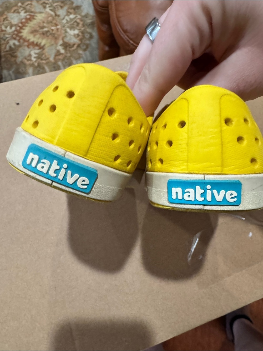 Native Kids Shoes - Jefferson Yellow Sz C8 - Picture 2 of 4